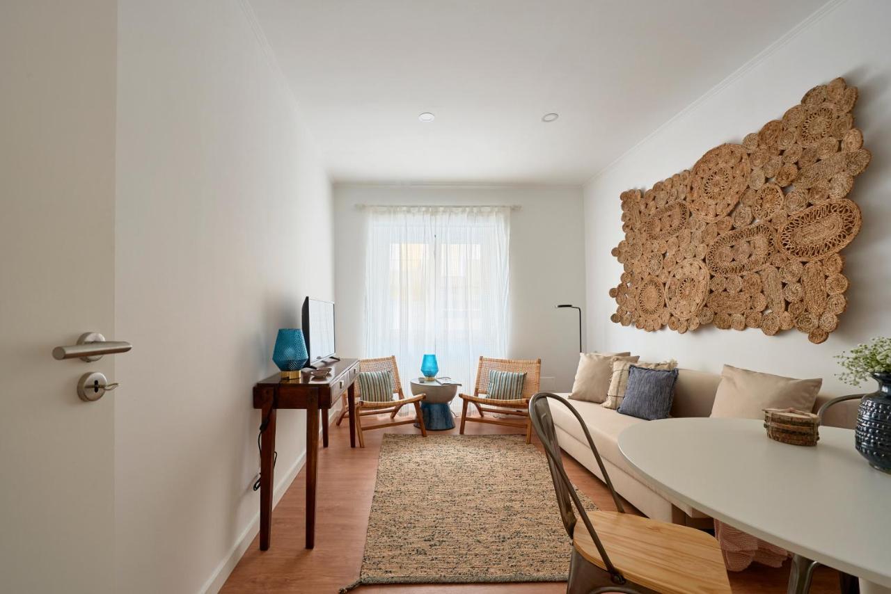 Belem Light Filled Apt With Patio, By Timecooler Lisbon Bagian luar foto