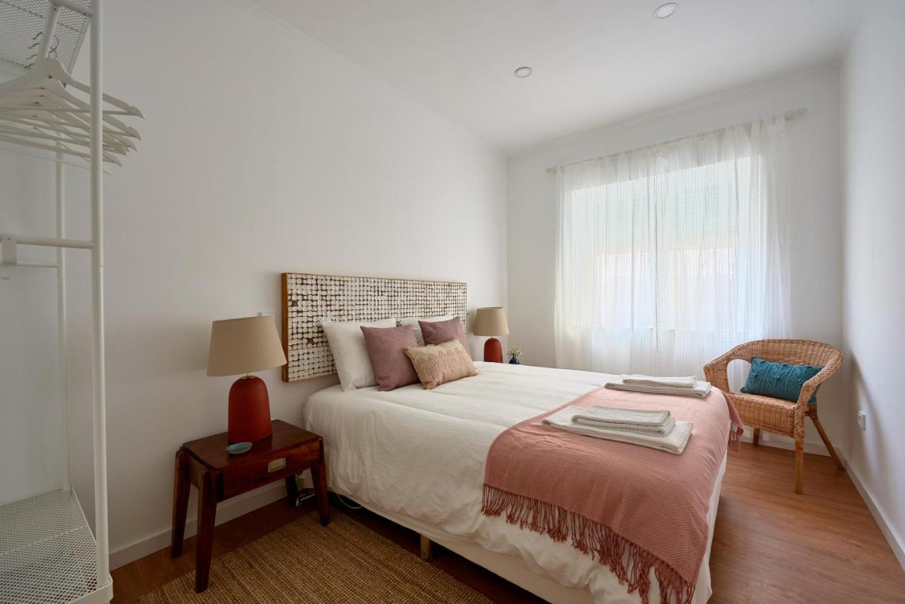 Belem Light Filled Apt With Patio, By Timecooler Lisbon Bagian luar foto